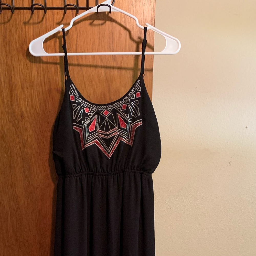 Women’s black maxi dress with pink embroidery